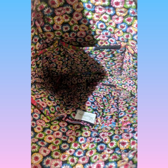 Vera Bradley Large Handbag - Picture 4 of 4